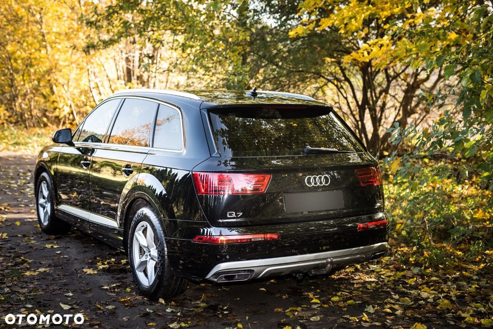 Audi Q7 3.0 TDI ultra Quattro Tiptronic - 4