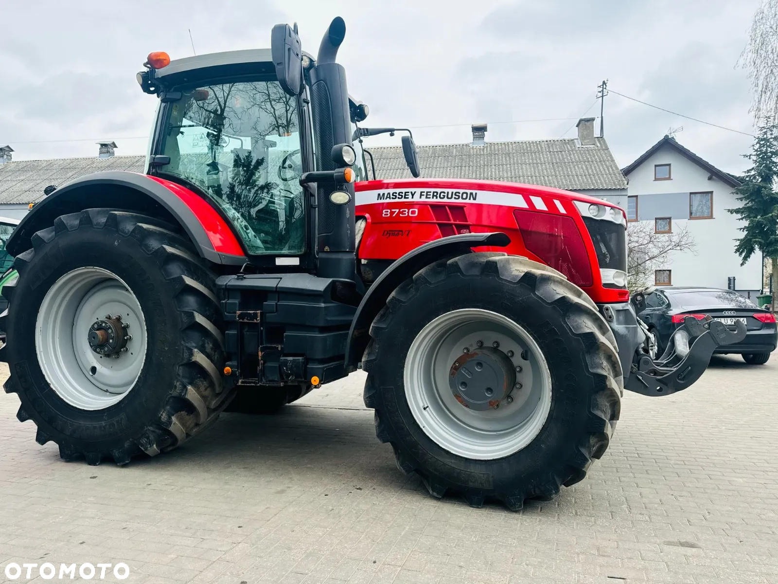 Massey Ferguson 8680 Dyna-VT - 3