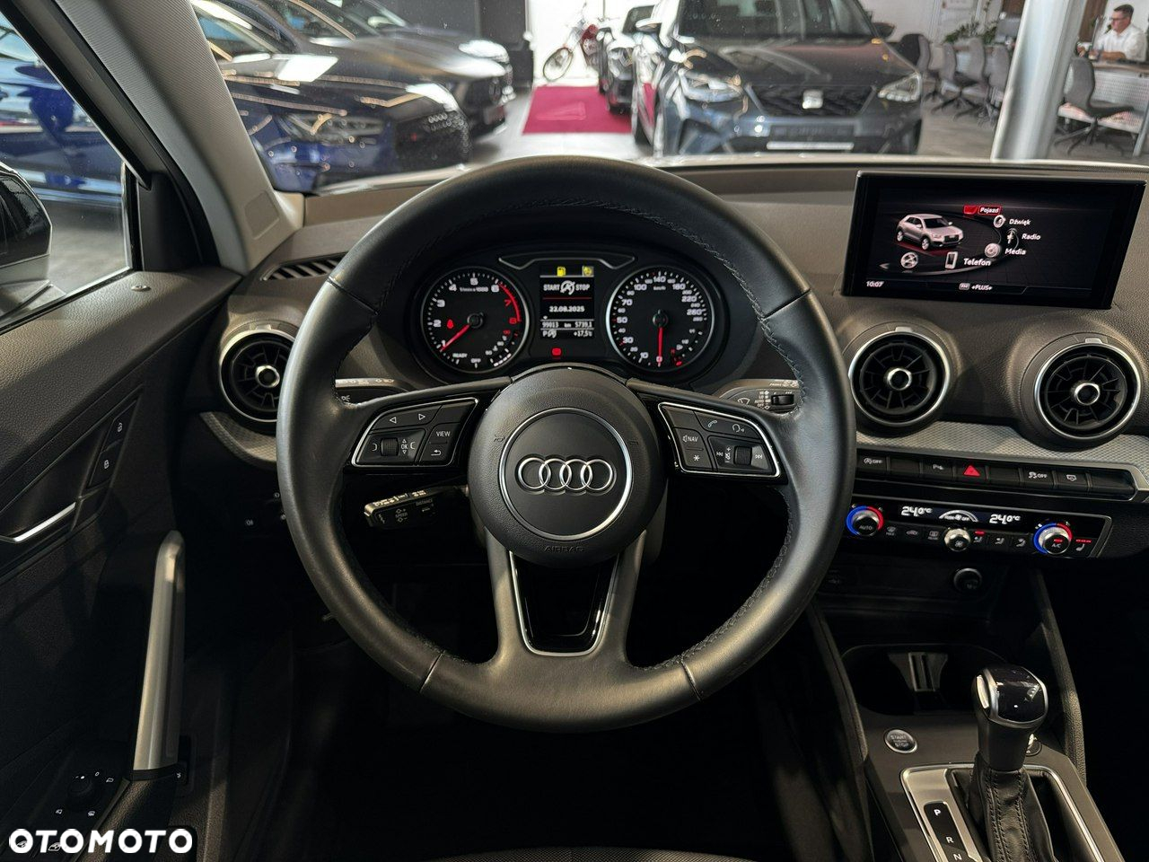 Audi Q2 - 21