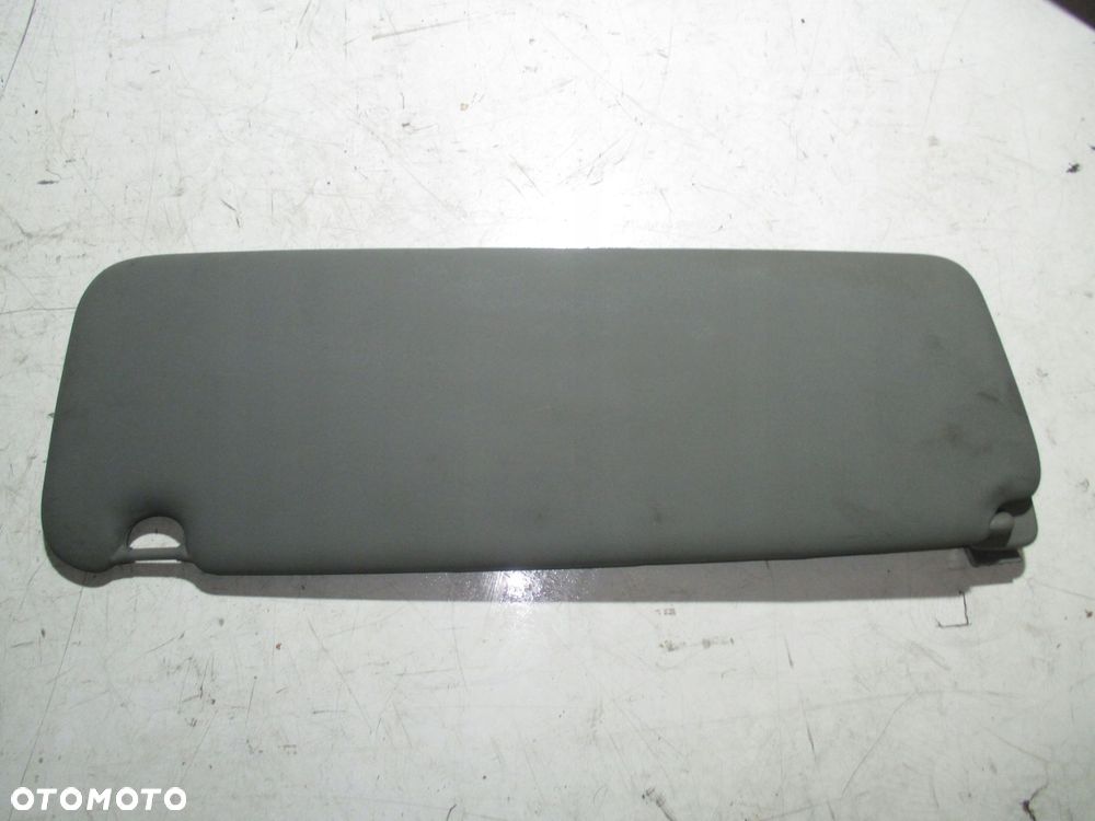 osłona przeciwsłoneczna prawa renault trafic 06-14