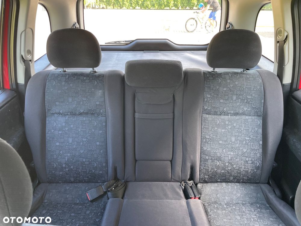 Opel Zafira 1.6 16V Elegance - 31