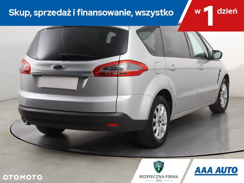 Ford S-Max - 7