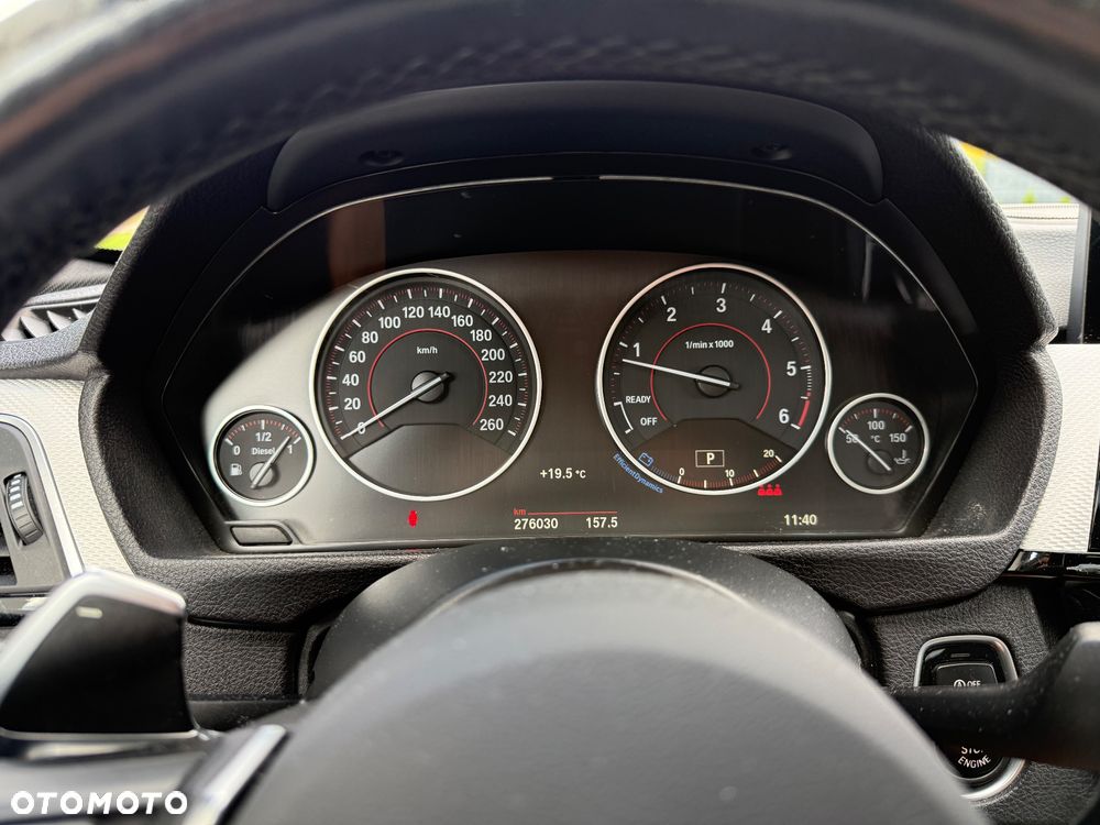 BMW Seria 3 320d M Sport - 12