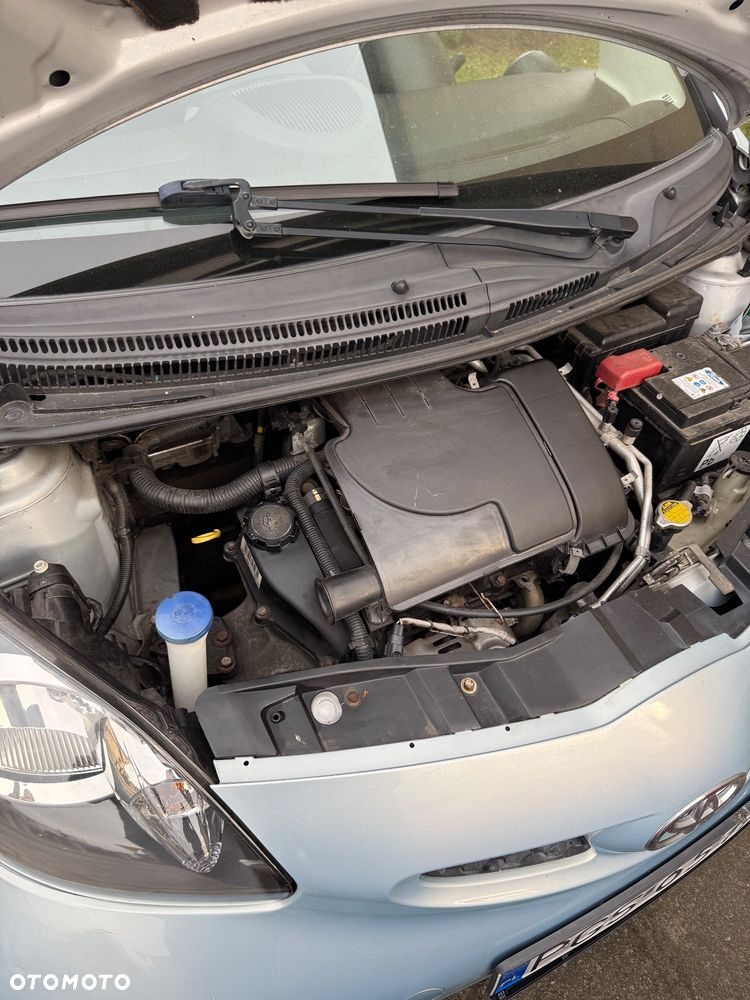 Toyota Aygo Blue - 6
