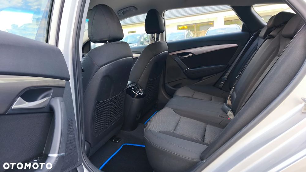 Hyundai i40 1.6 Comfort - 30