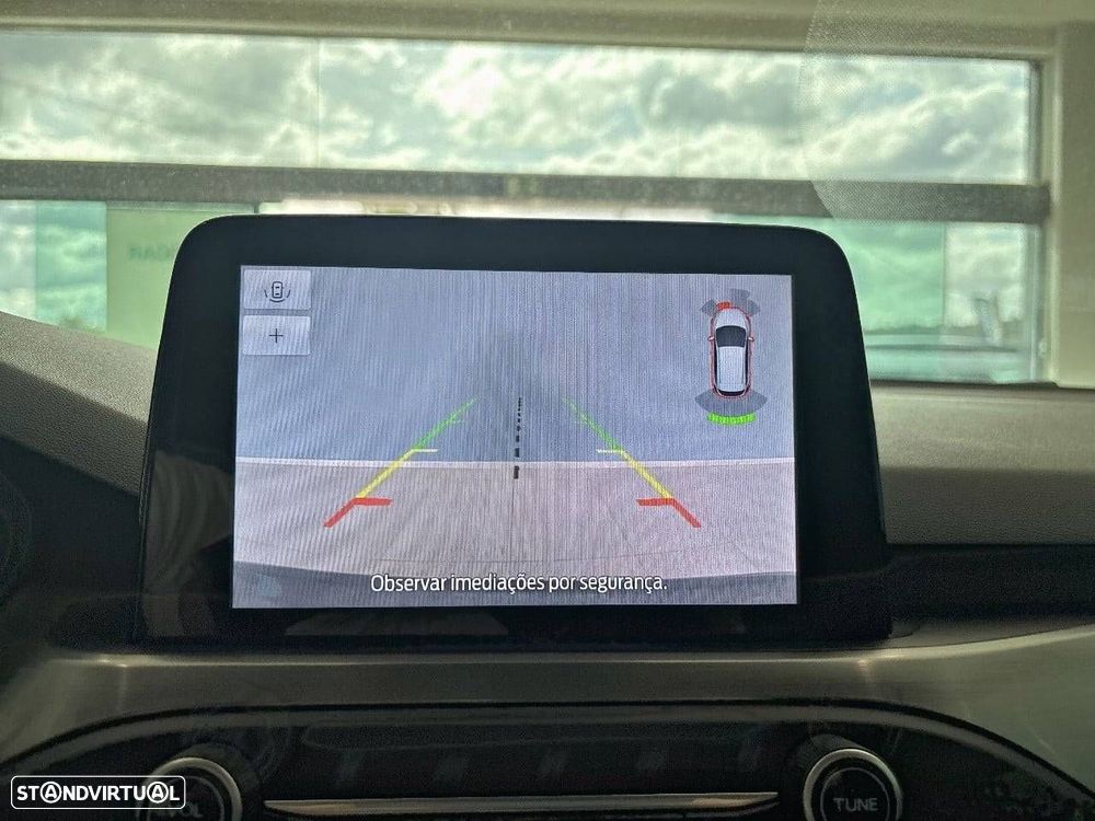 Ford Focus 1.5 TDCi ECOBlue Titanium - 17