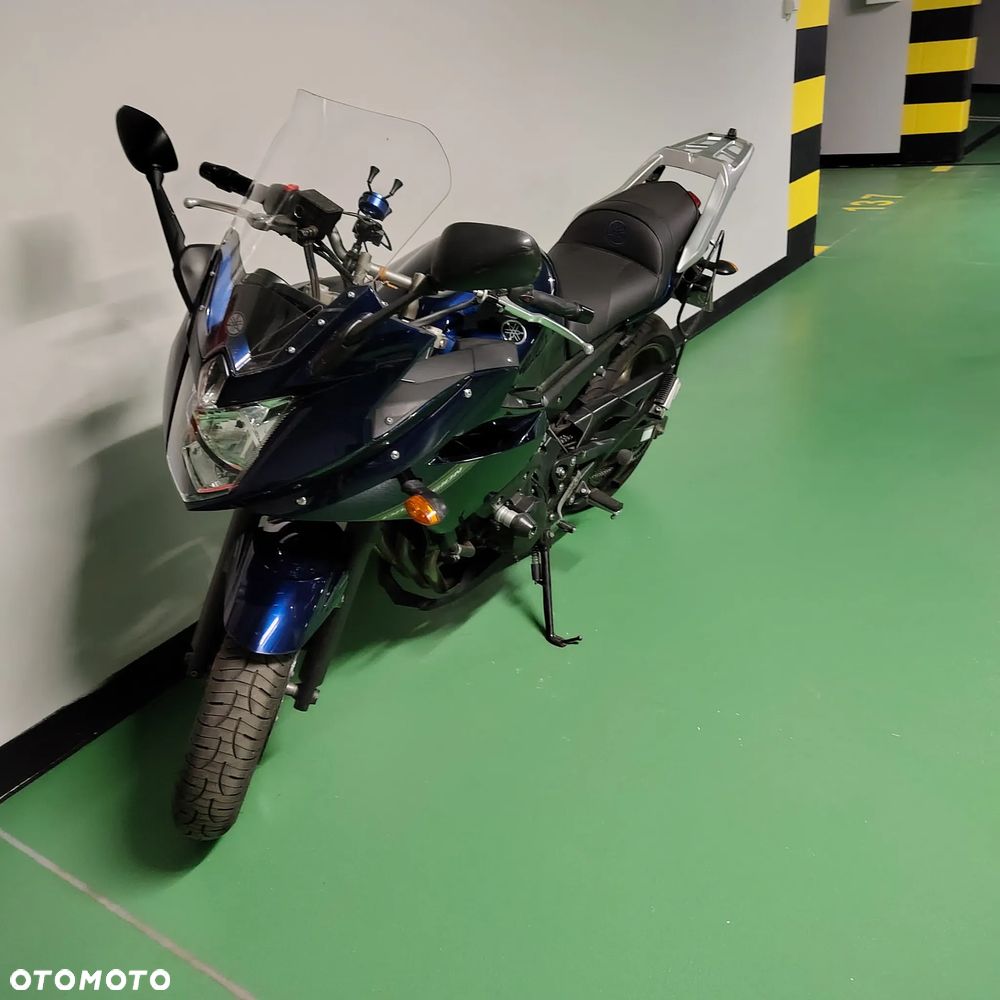 Yamaha XJ - 2