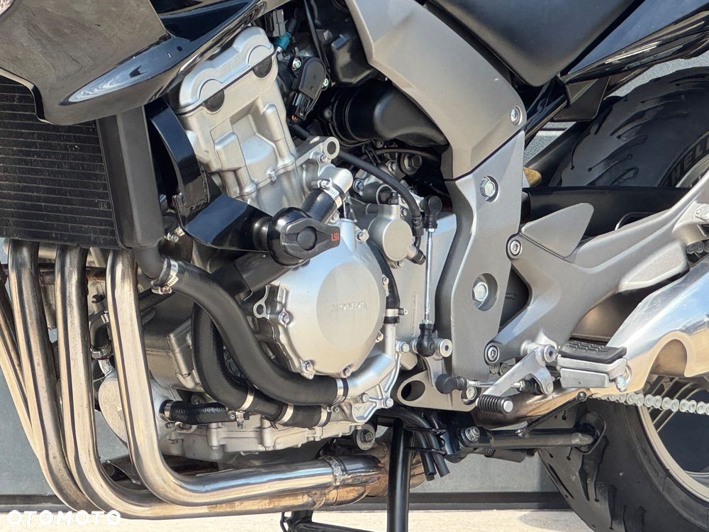 Honda CBF - 30