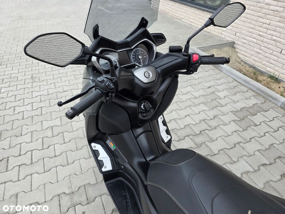 Yamaha X-max - 20
