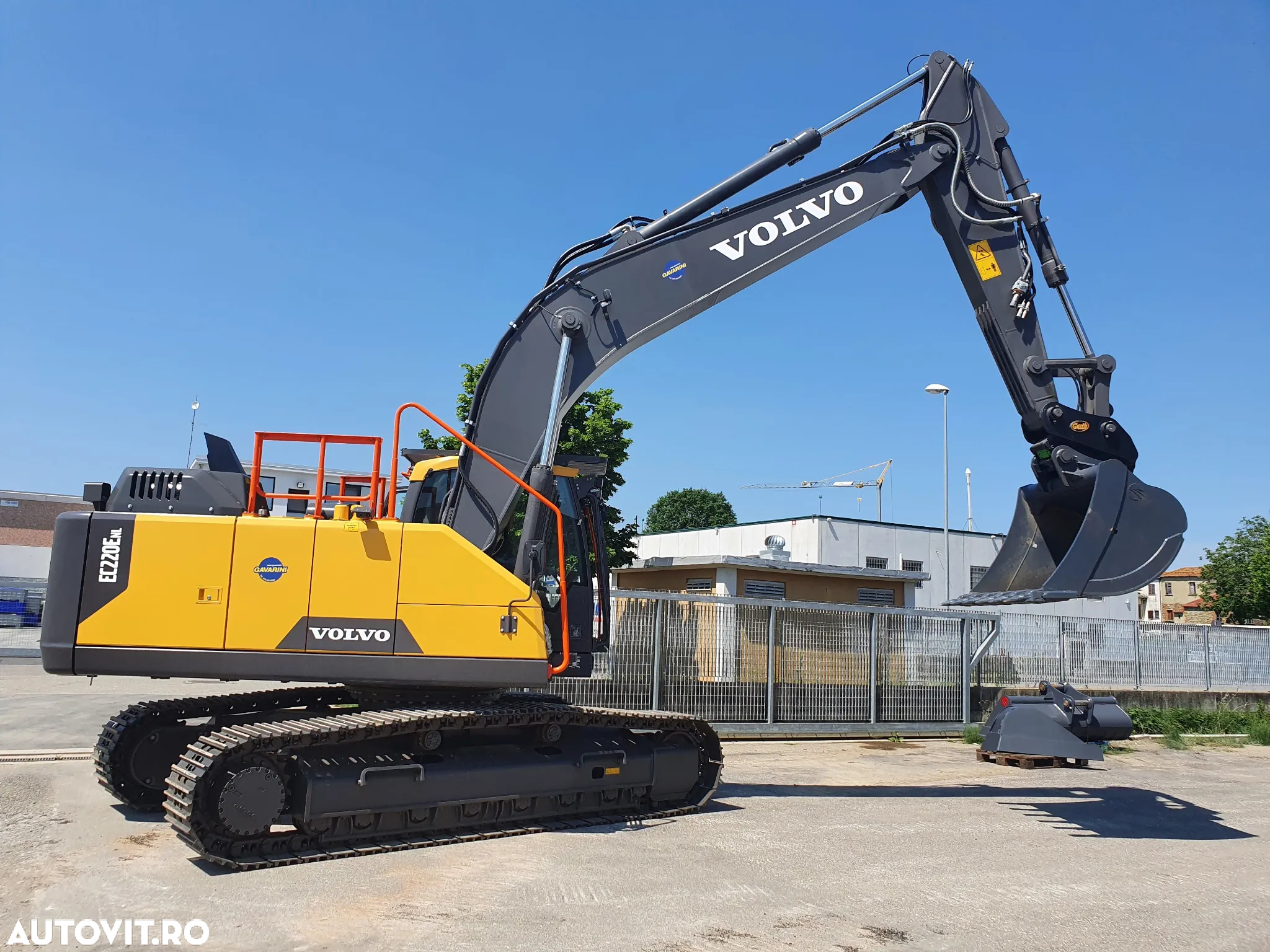 Volvo EC220ENL - 7