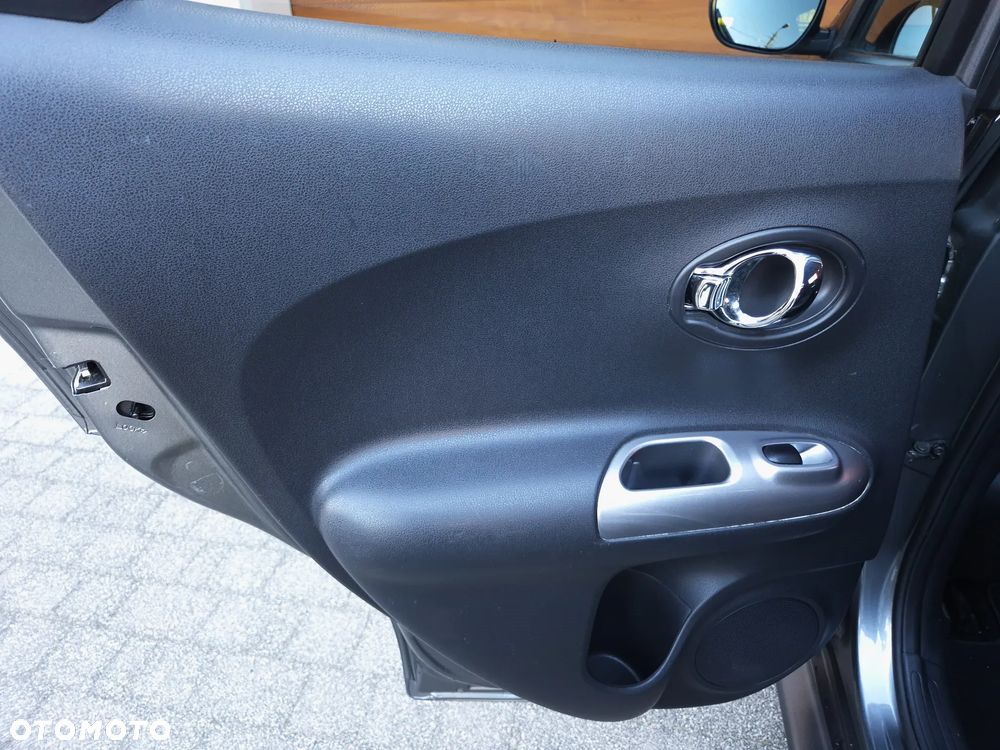 Nissan Juke 1.6 Tekna S&S - 28