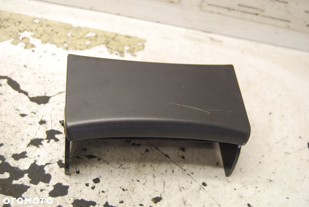 POPIELNICZKA 30830-0100T VW PASSAT B5 LIFT - 1