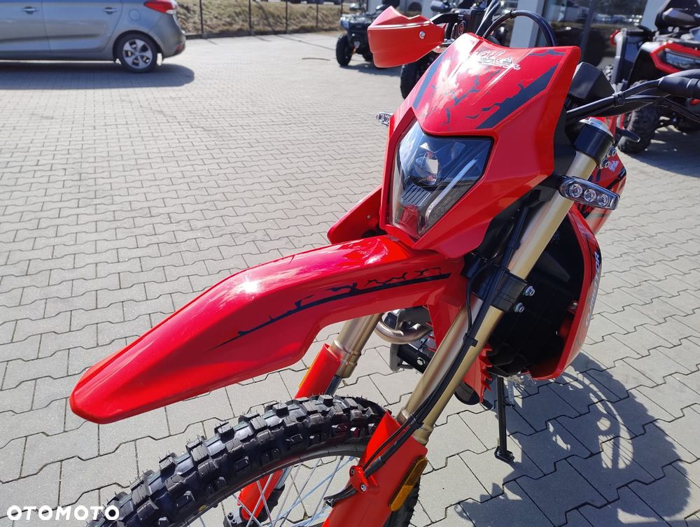 QJMOTOR COV 125X - 17