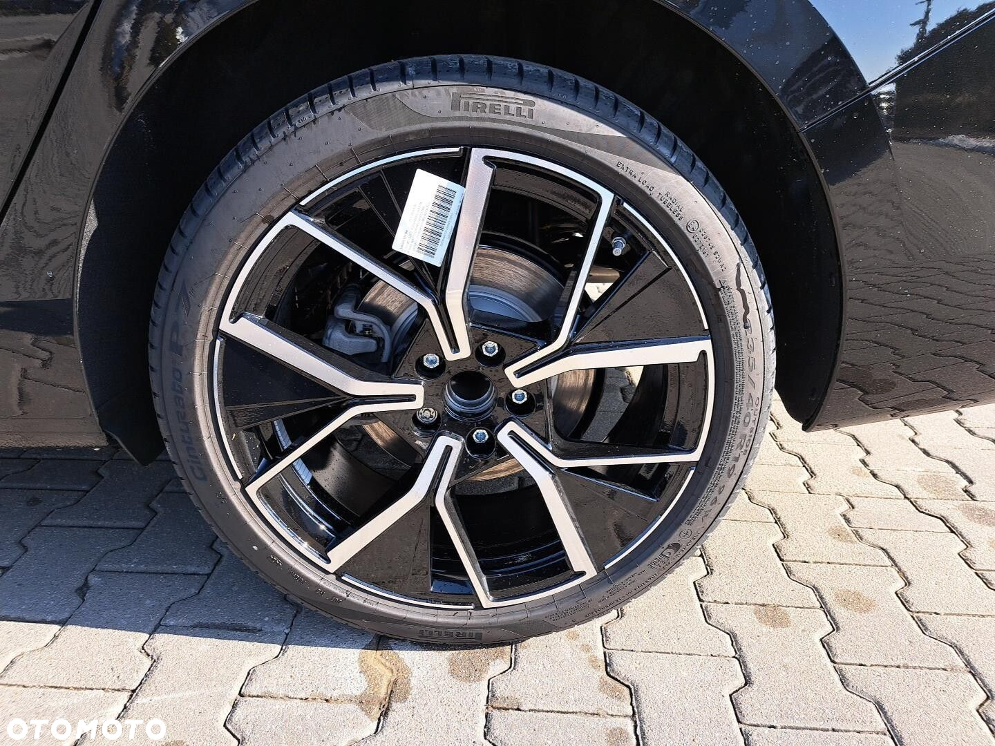 Volkswagen Passat - 19