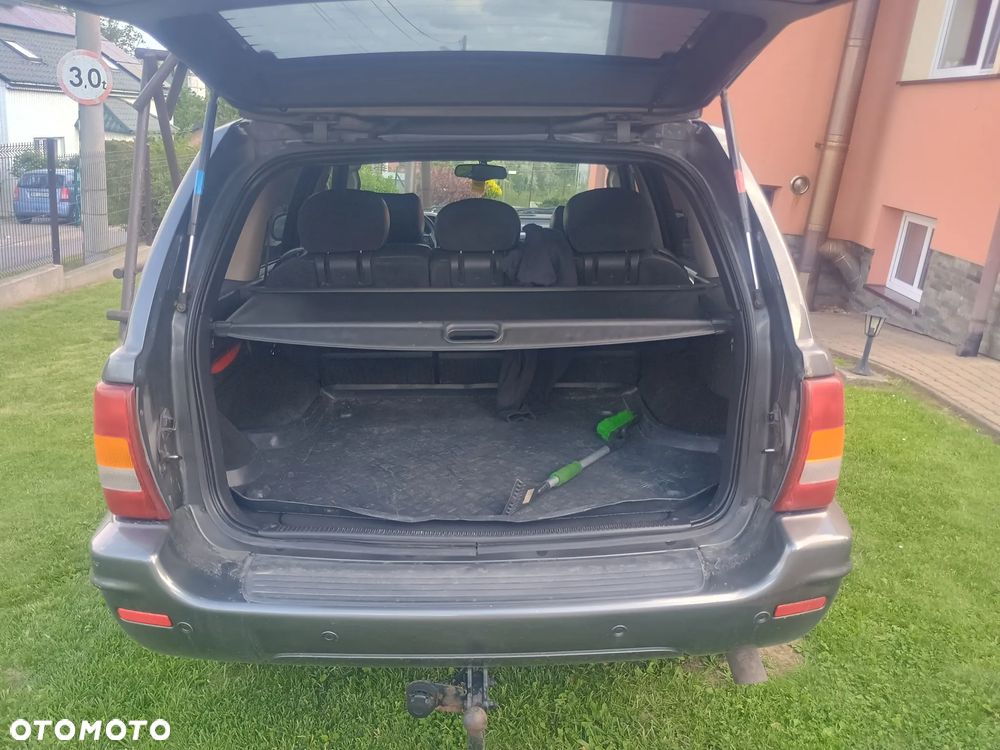 Jeep Grand Cherokee - 8