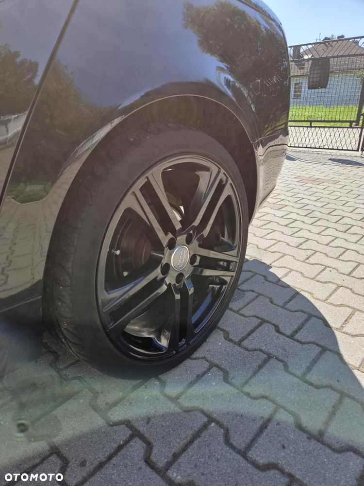 Audi A4 - 4