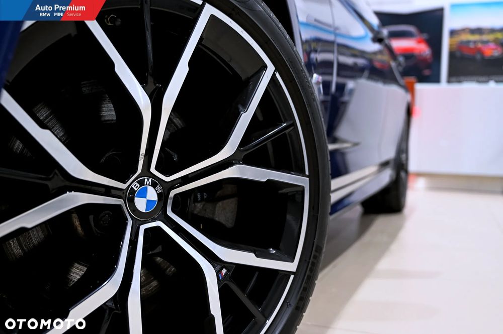 BMW Seria 5 520d xDrive M Sport sport - 23