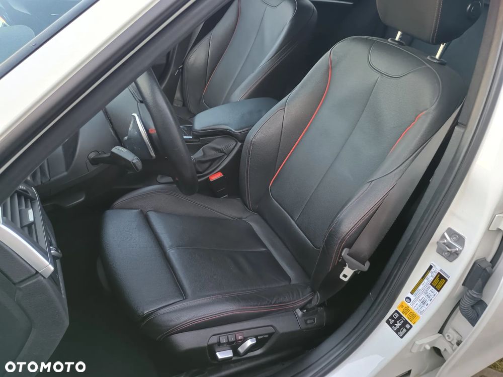 BMW Seria 3 328i xDrive Sport-Aut - 19