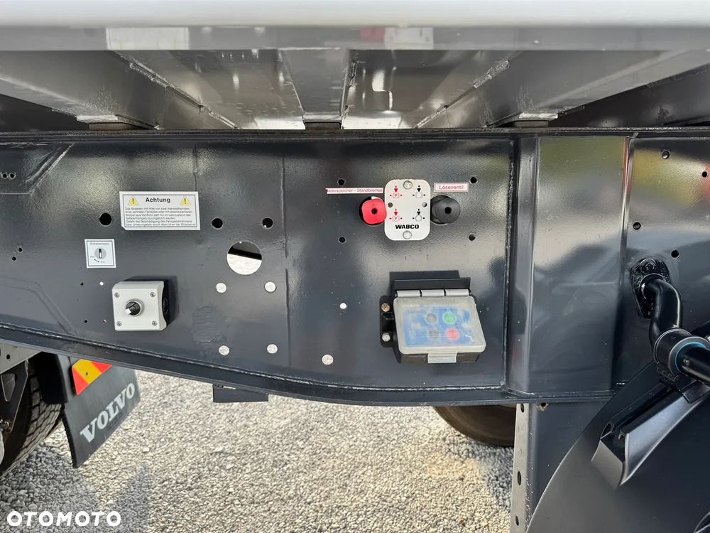 Langendorf SKA 24/31 - WAGA 5000 kg / PODNOSZONA OŚ / ALUMINIOWE FELGI / ORYGINALNY LAKIER / BARDZO DOBRY STAN - 22