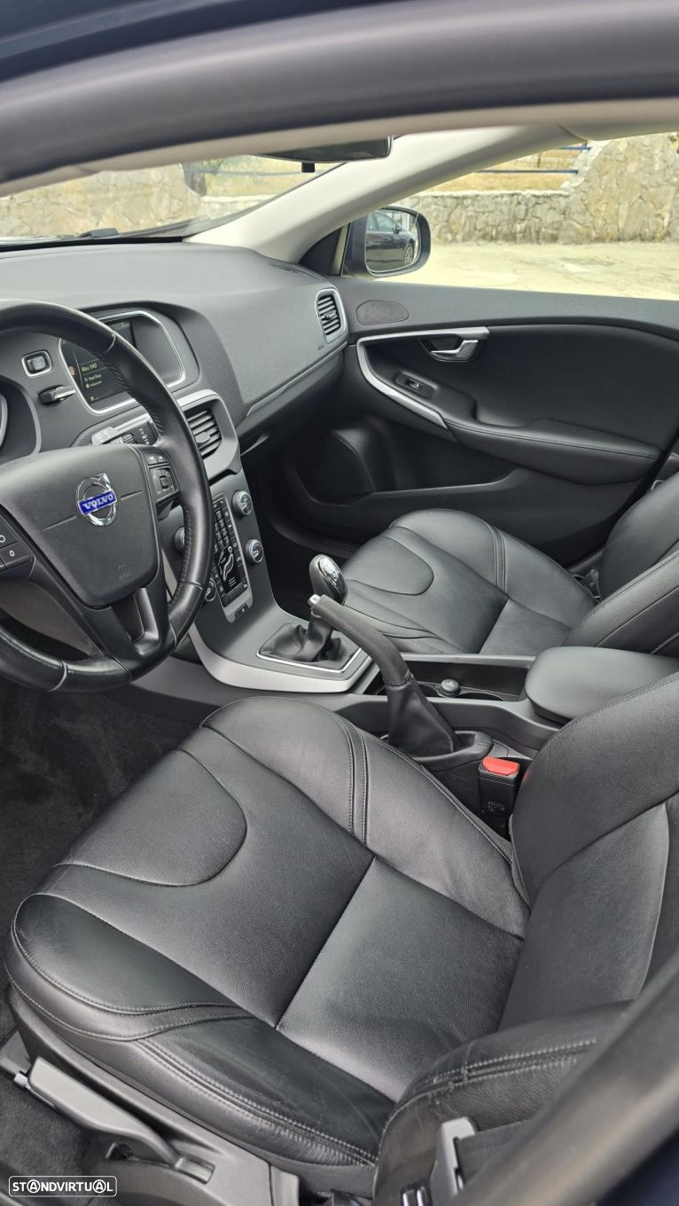 Volvo V40 1.6 D2 Kinetic - 23
