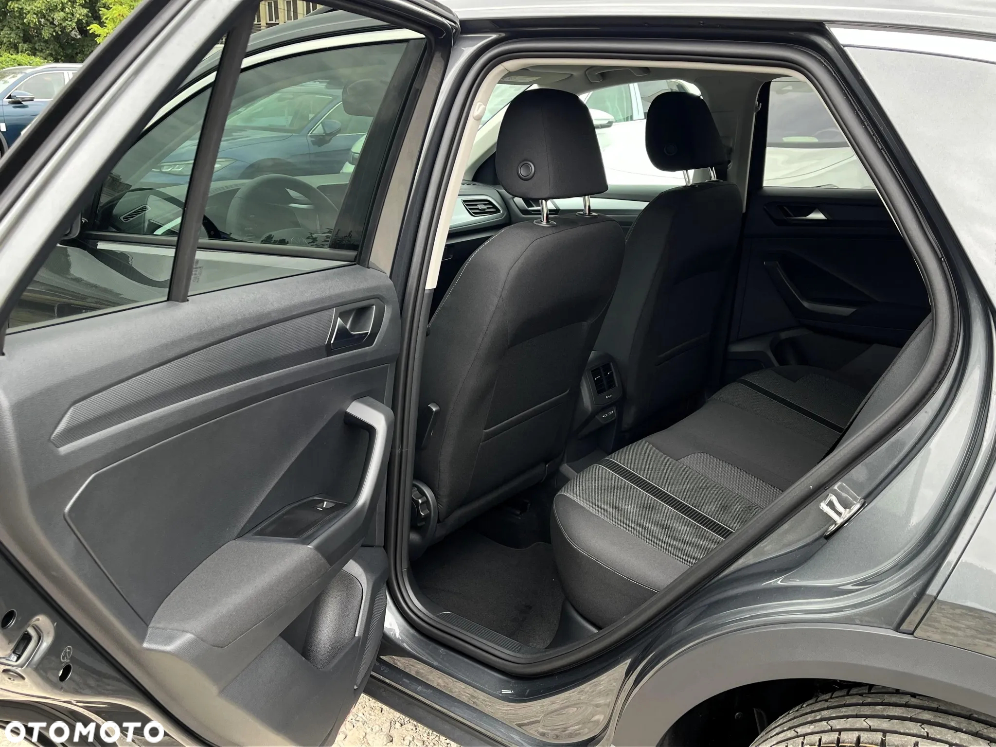 Volkswagen T-Roc 1.5 TSI Life Plus DSG - 31