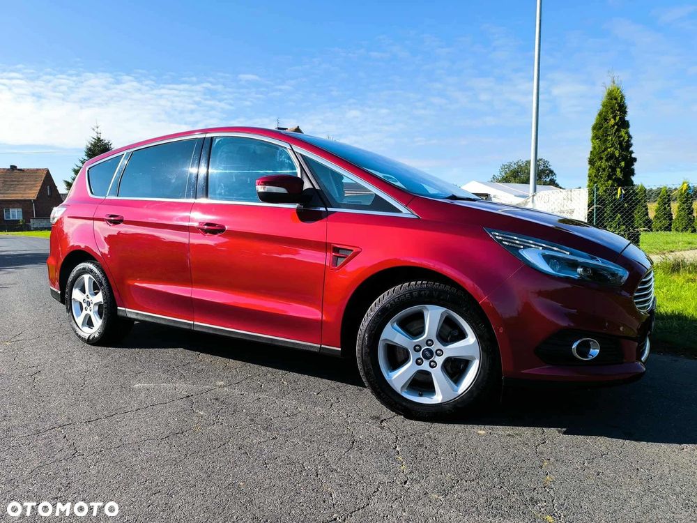 Ford S-Max 1.5 EcoBoost Titanium - 36
