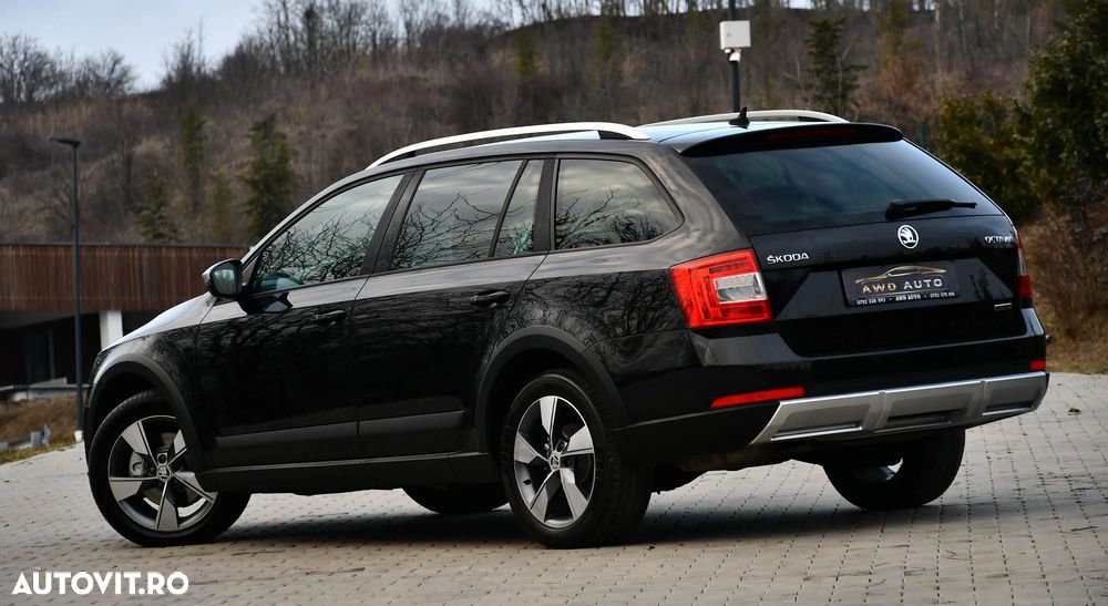 Skoda Octavia 2.0 TDI 4x4 DSG Scout - 5