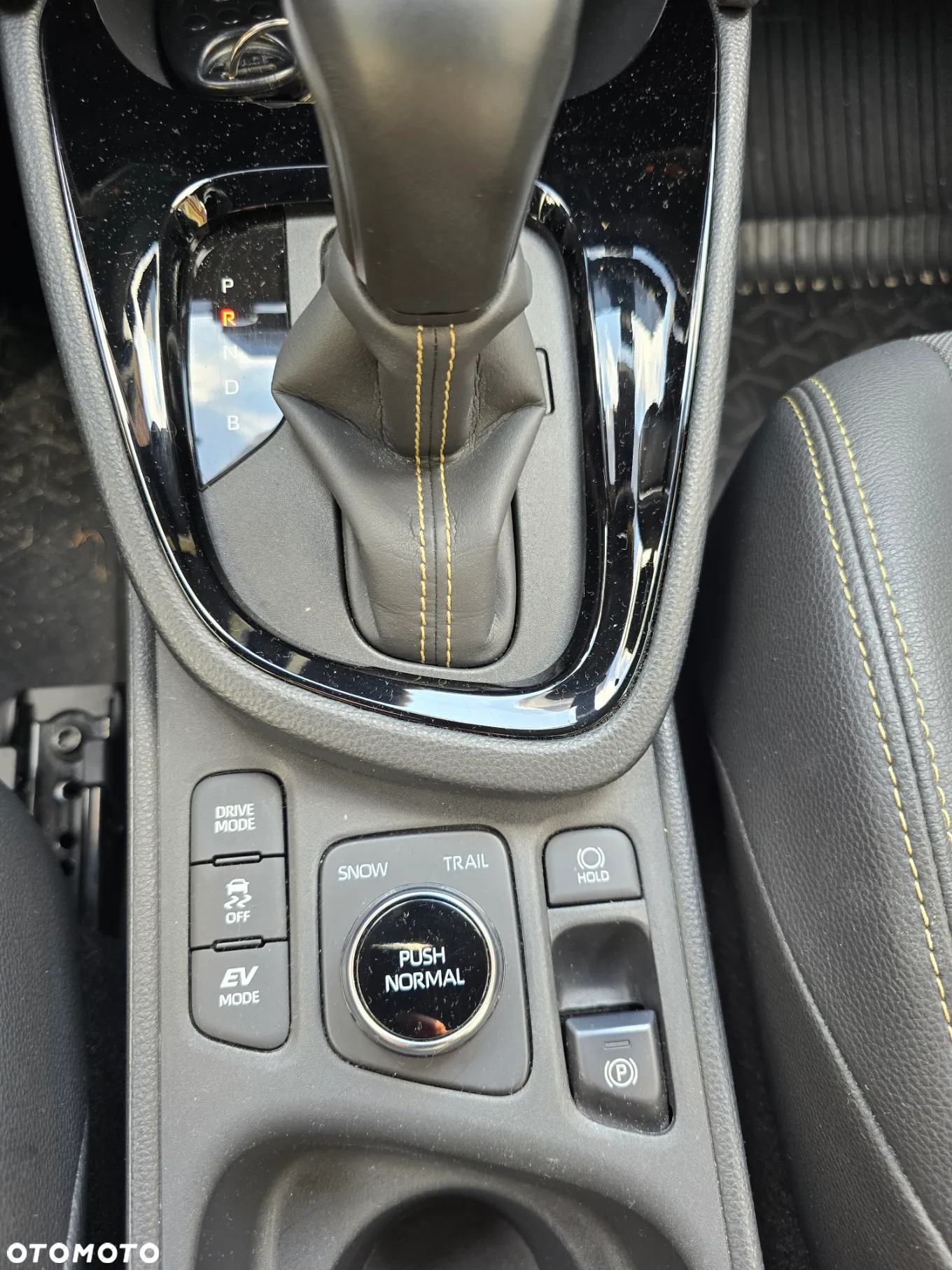 Toyota Yaris Cross Hybrid 1.5 Adventure 4x4 - 19