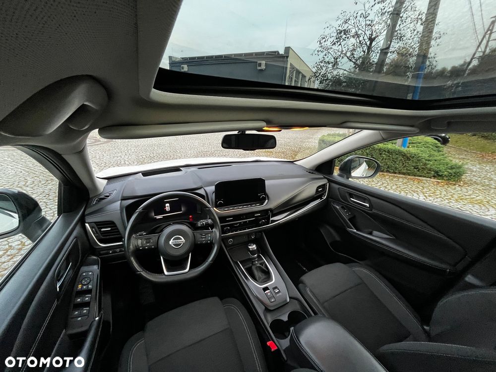 Nissan Qashqai 1.3 DIG-T TEKNA - 12