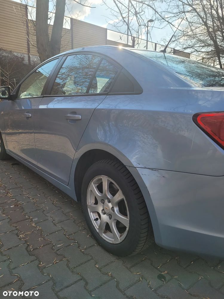 Chevrolet Cruze 2.0 VDCi LS - 6