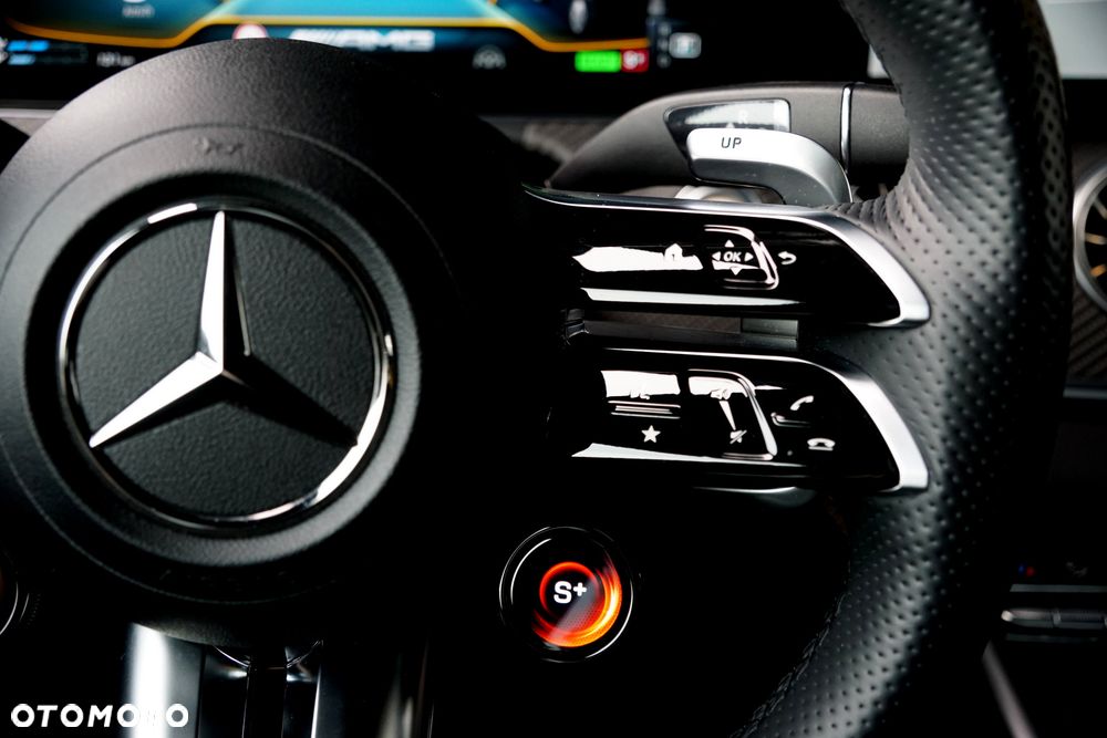 Mercedes-Benz AMG GT 63 S E 4-Matic+ - 34