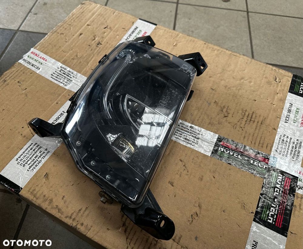 tesla model s lift halogen prawy przód 6005916-00e - 2