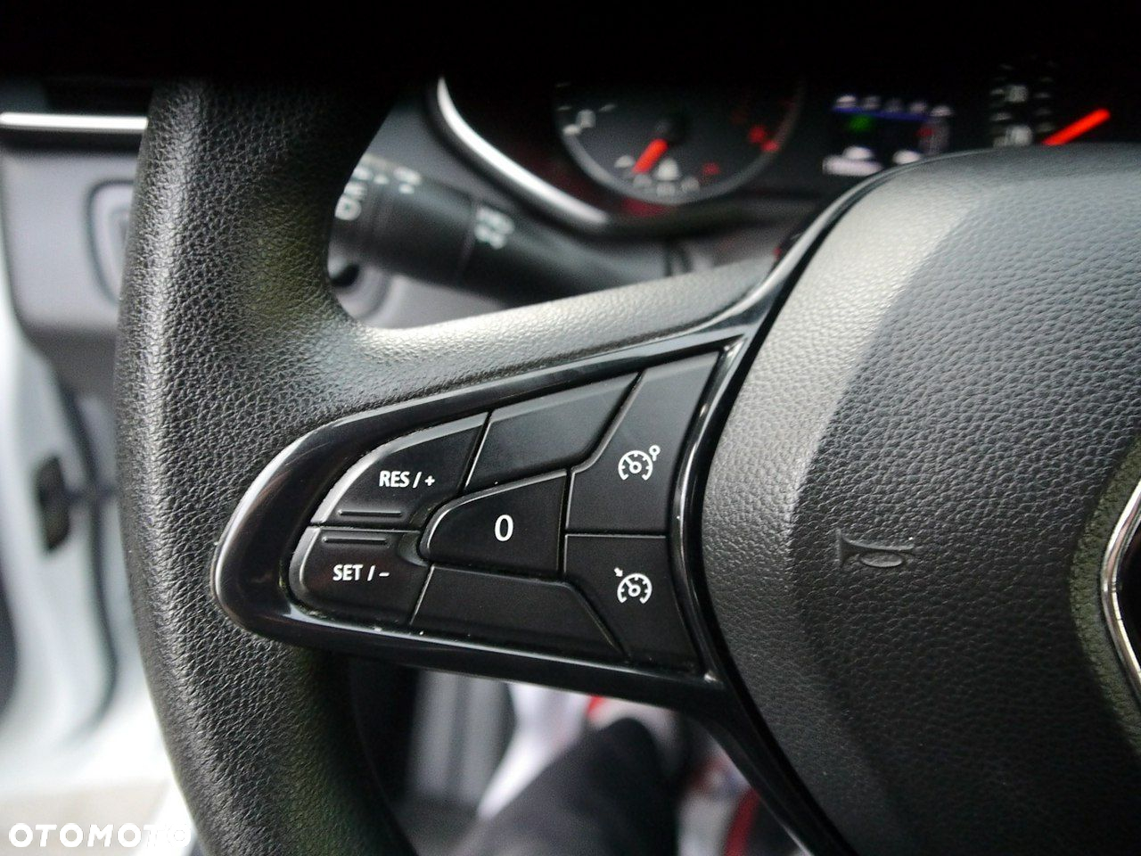 Renault Clio BLUE dCi 85 EXPERIENCE - 27