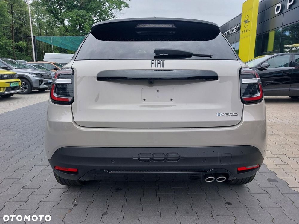 Fiat 600 1.2 Turbo Sport eDCT - 5