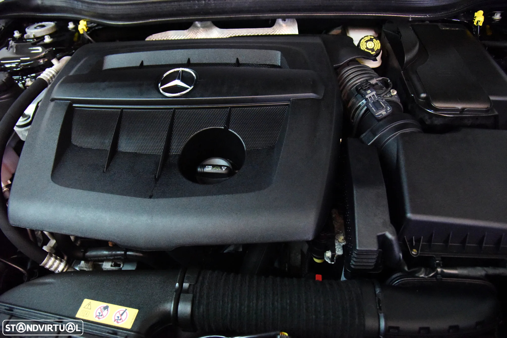 Mercedes-Benz GLA 180 (CDI) d 7G-DCT Urban - 9