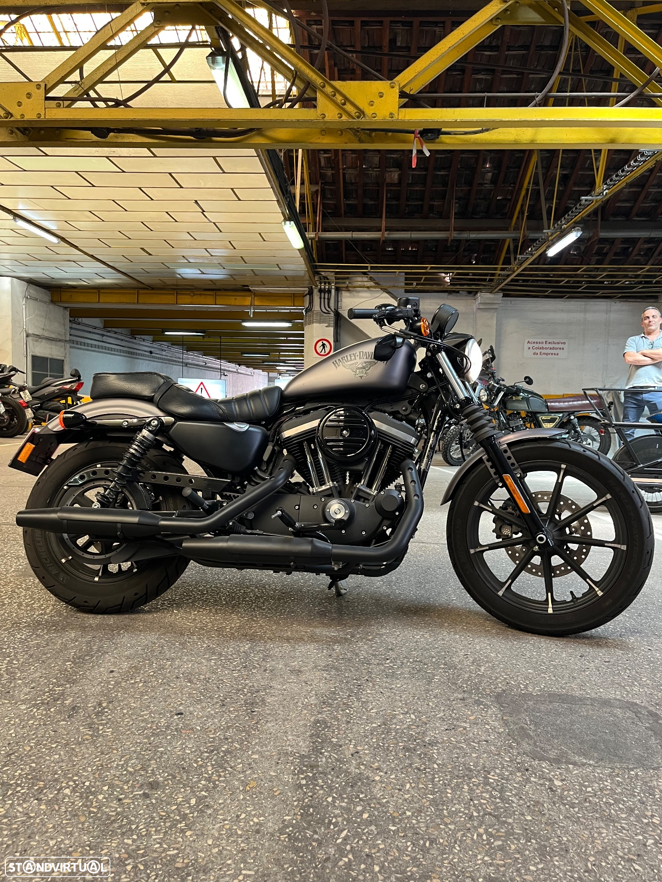 Harley-Davidson 883 - 3