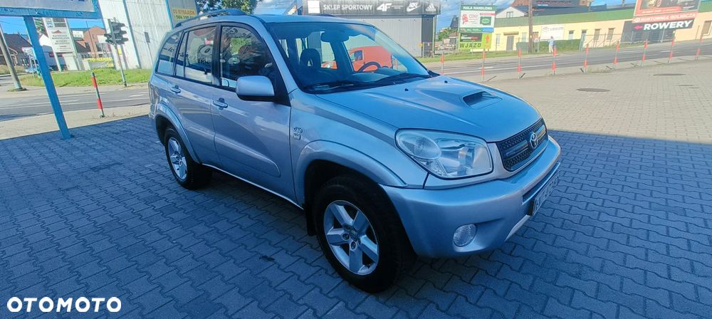 Toyota RAV4 2.0 D-4D 4x4 - 3