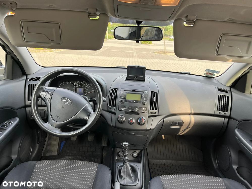 Hyundai I30 2010 photo 2