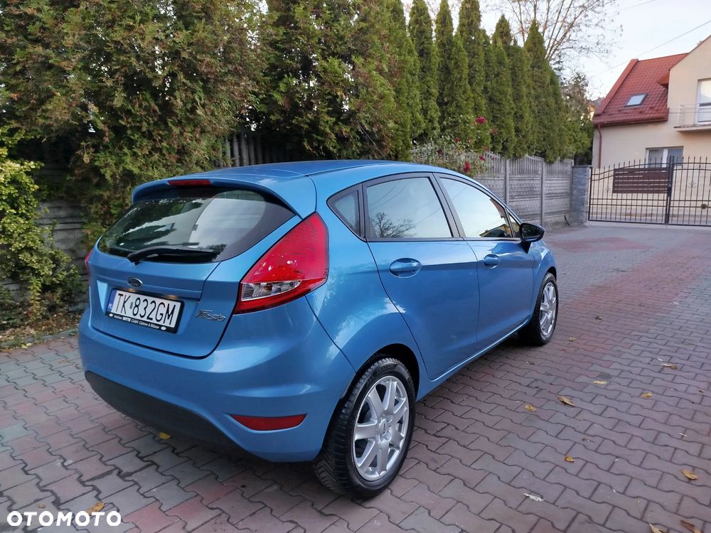 Ford Fiesta - 6