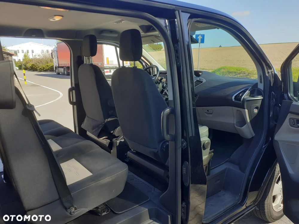 Ford Transit Custom 290 L2H1 Limited - 10