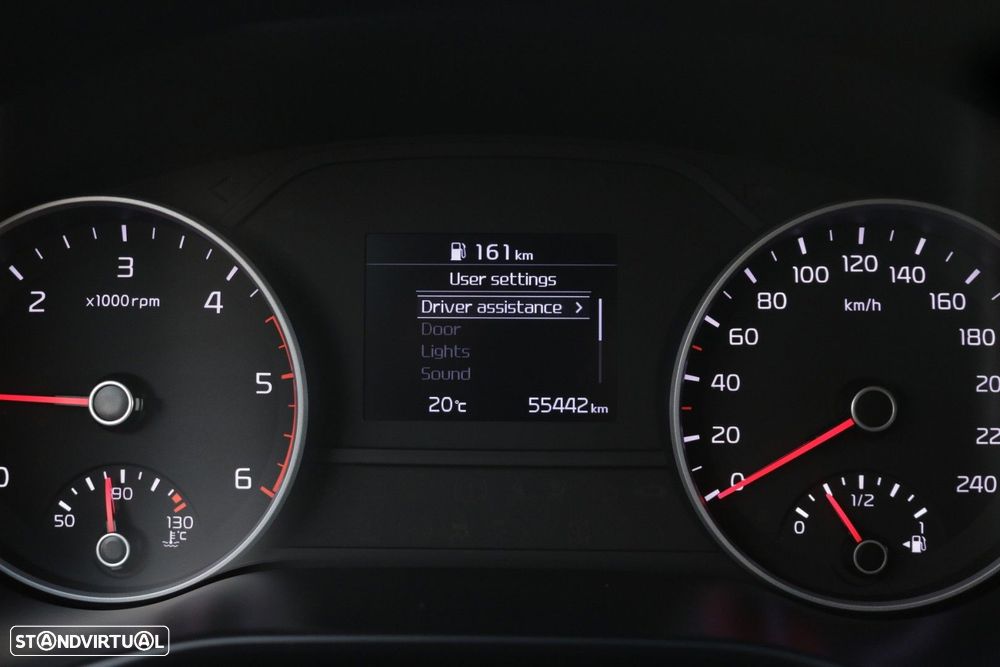 Kia Sportage 1.6 CRDi ISG MHEV Urban - 39
