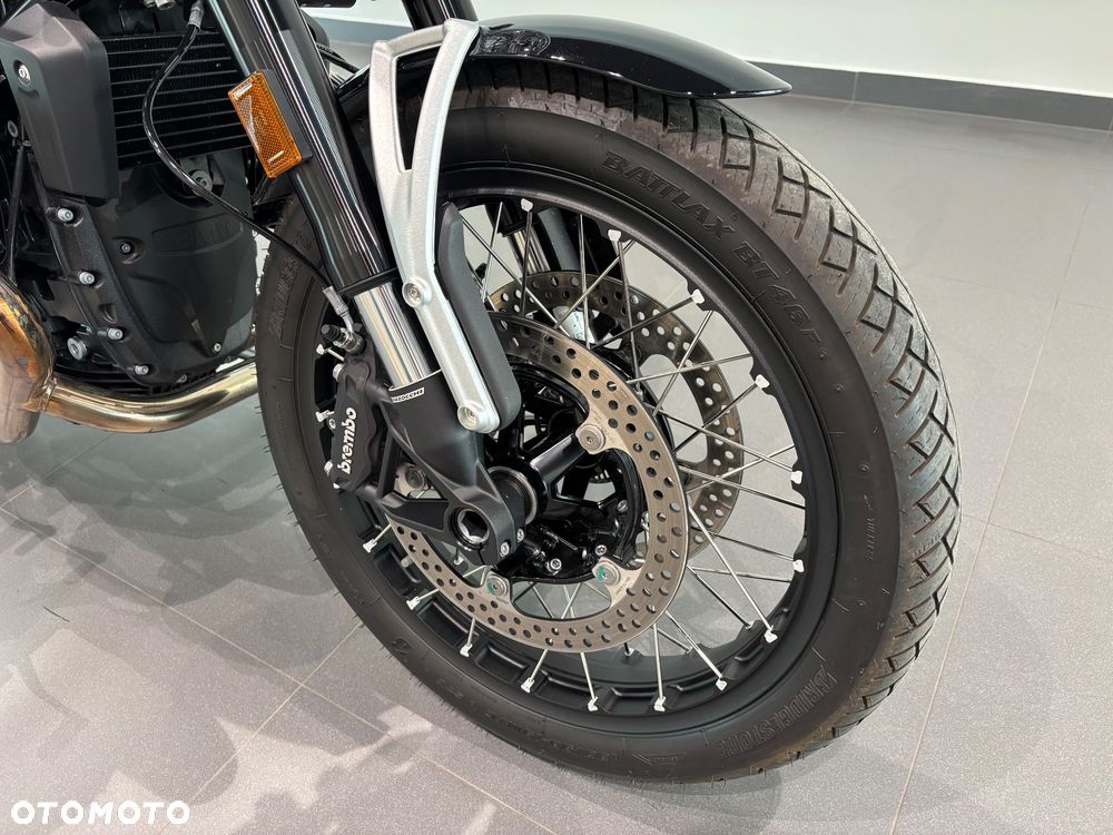 BMW R - 12