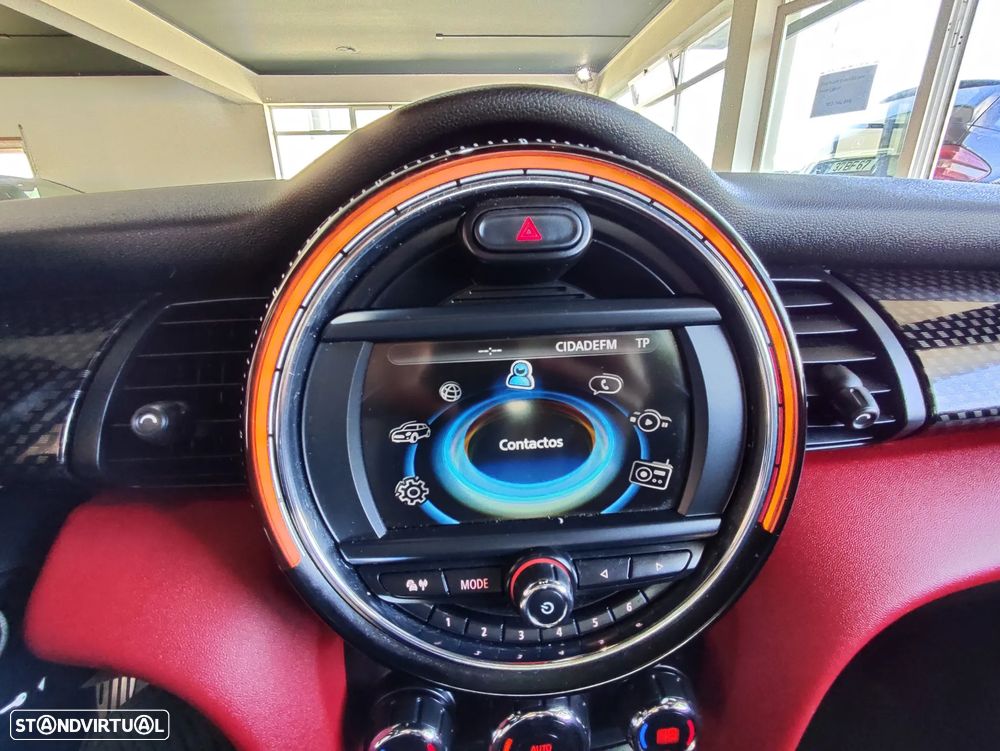 MINI 3 Portas John Cooper Works - 29