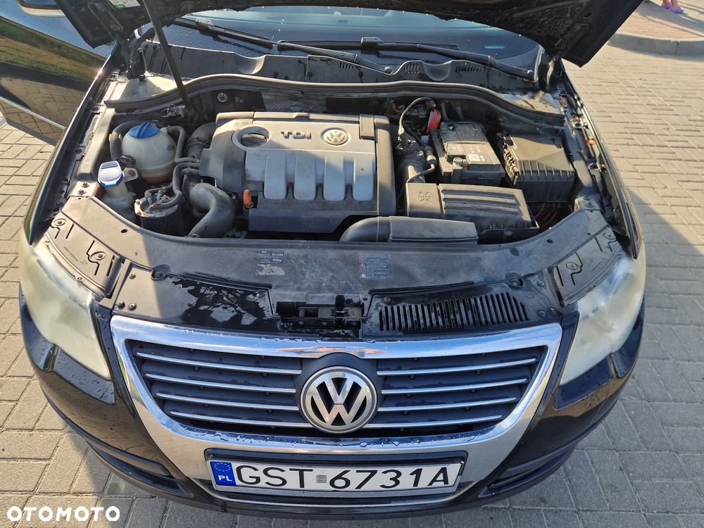 Volkswagen Passat 1.9 TDI Comfortline - 12