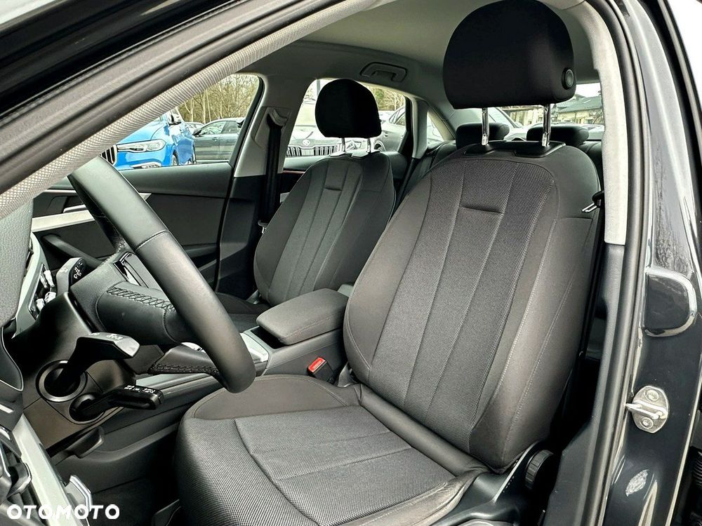 Audi A4 Allroad - 13