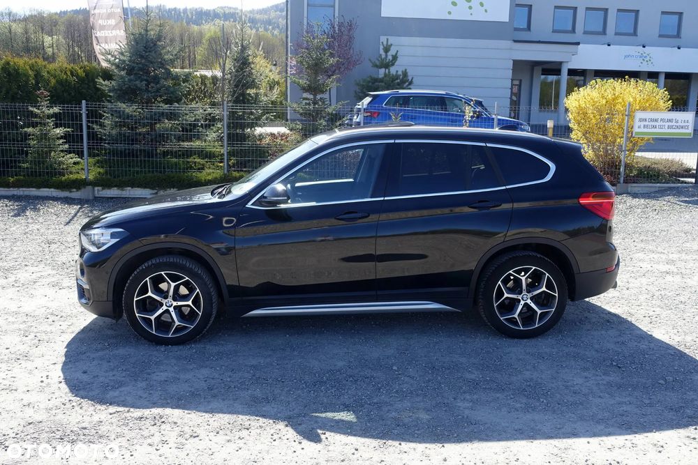 BMW X1 sDrive18d Sport Line - 4