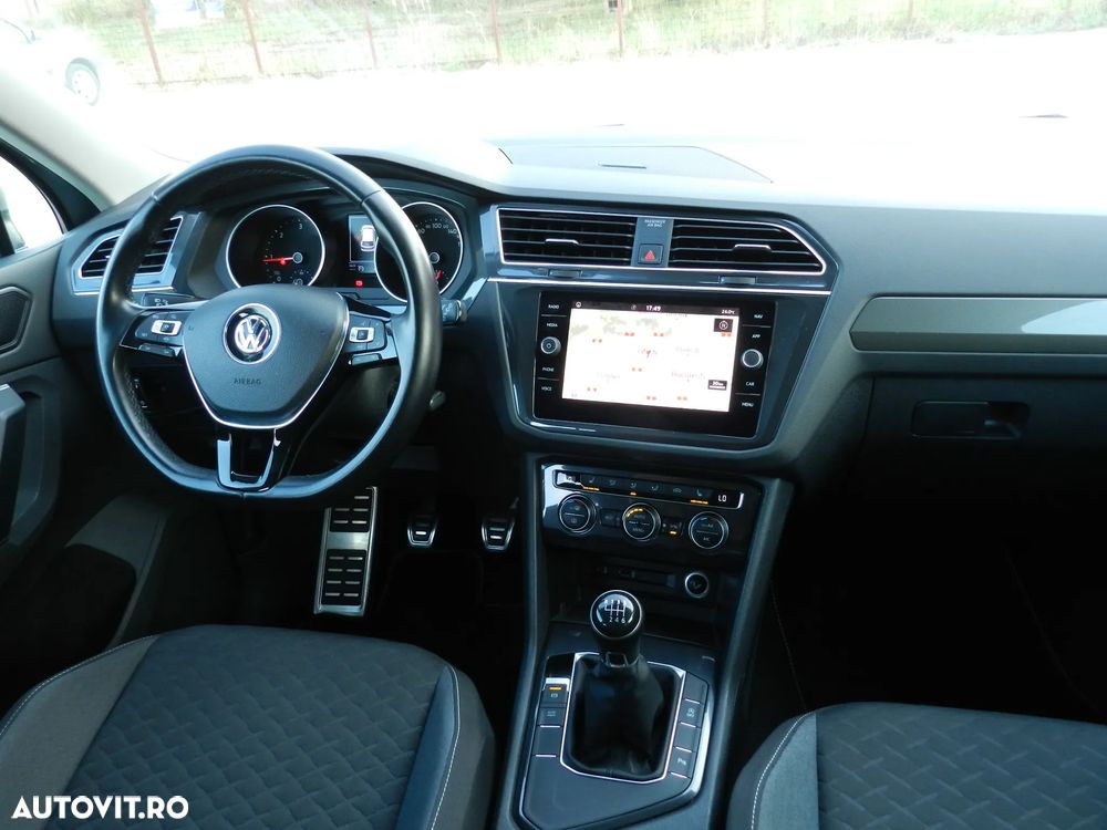 Volkswagen Tiguan 2.0 TDI SCR (BlueMotion Technology) Highline - 17