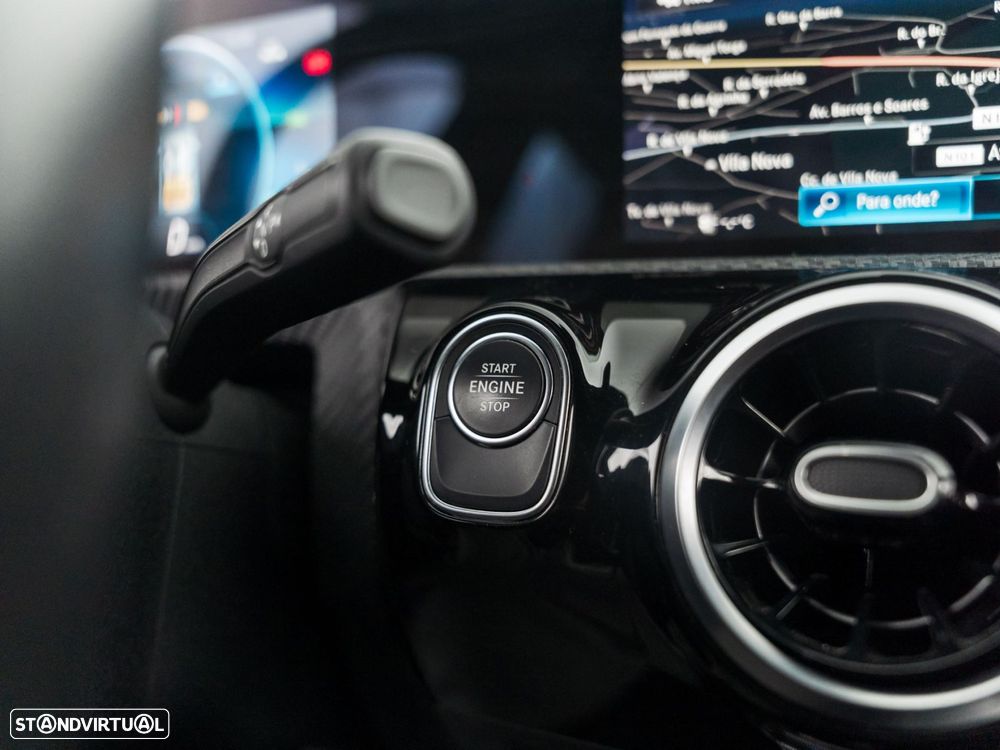 Mercedes-Benz A 250 e Style Plus - 23