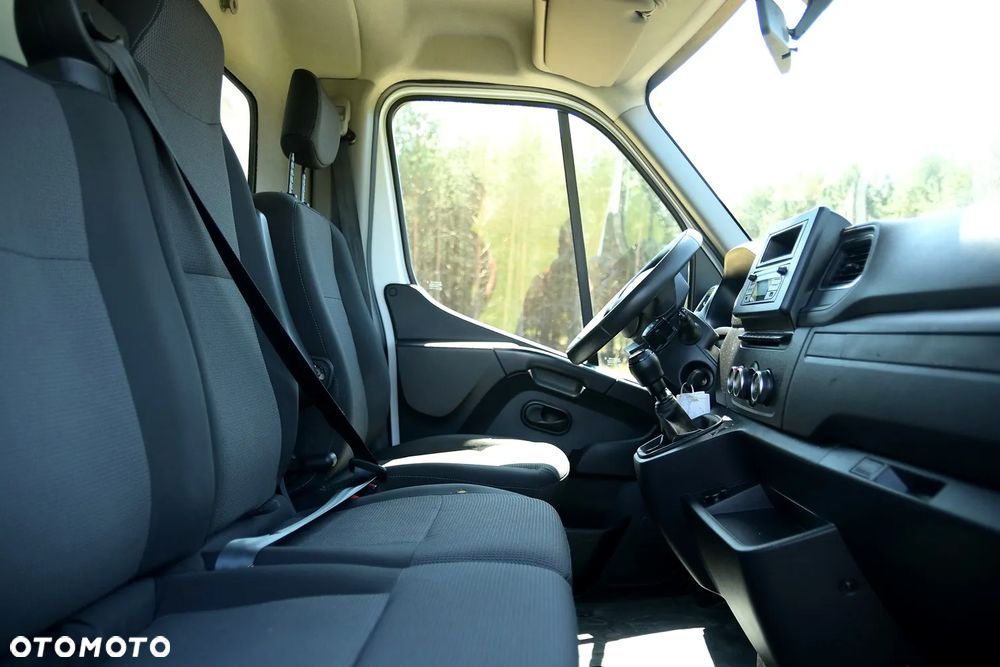 Renault MASTER 2.3 165KM * KONTENER * SALON PL * - 23
