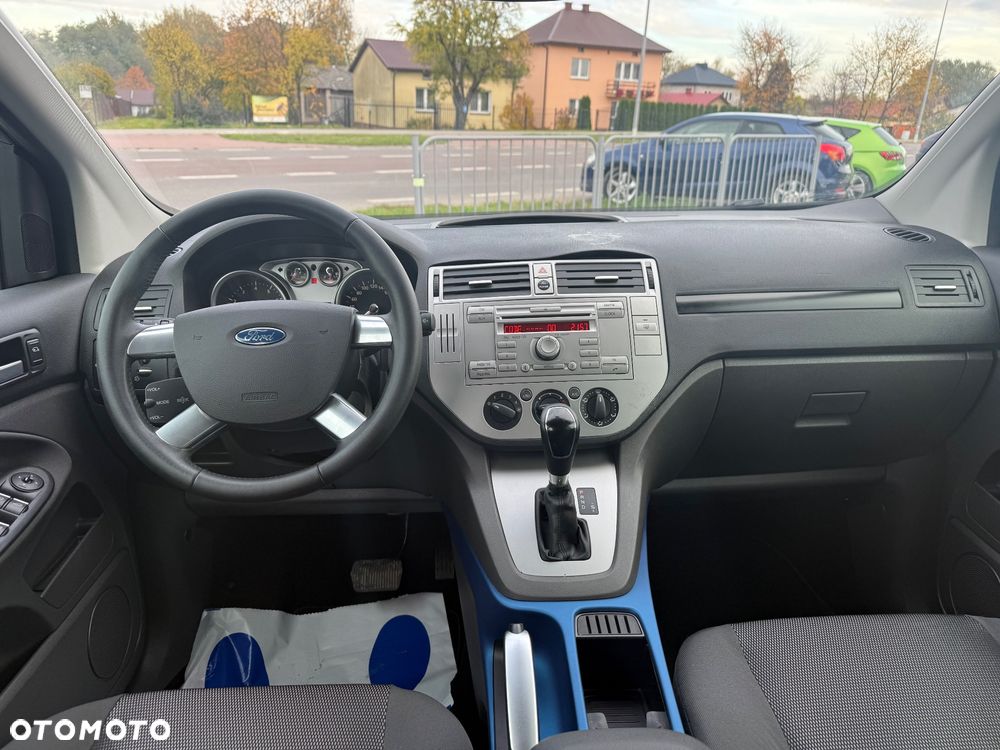Ford Kuga 2.5 4x4 Trend - 14